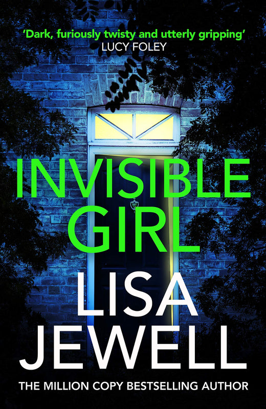 Invisible Girl Lisa Jewell LONDON: On a fine avenue of grand houses, big cars and electronic gates, lies a neglected urban wastelandIt is nearly midnight, and very cold. Yet in this dark place of long grass and tall trees where cats hunt and foxes shriek,