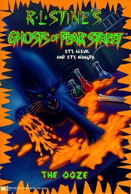 The Ooze (Ghosts of Fear Street #8) RL StineAl's stink bomb doesn't explode... And it doesn't smell. It just sits there.Some chemistry set, Al thinks. Big deal.And then it starts to ooze. It oozes all over the cat. It oozes all over Al's best friend.Every