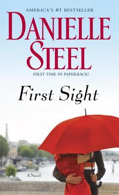 First Sight Danielle SteelNEW YORK TIMES BESTSELLERParis, L.A., and the world of ready to wear fashion provide rich backdrops for Danielle Steel’s deeply involving story of a gifted designer whose talent and drive have brought her everything—except the ab